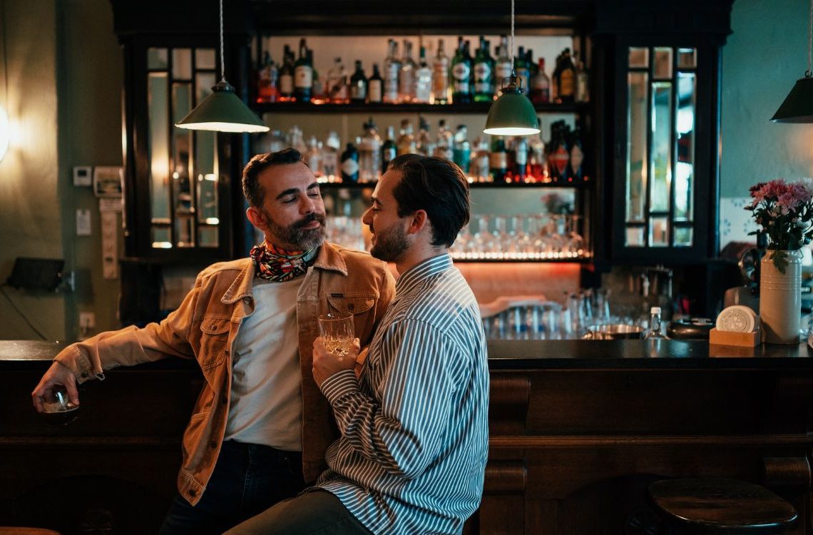 Les meilleurs bars gays de Paris